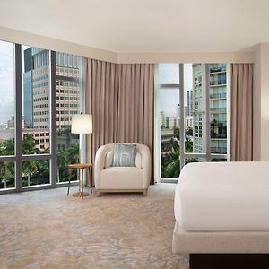 Executive One-Bedroom King Suite